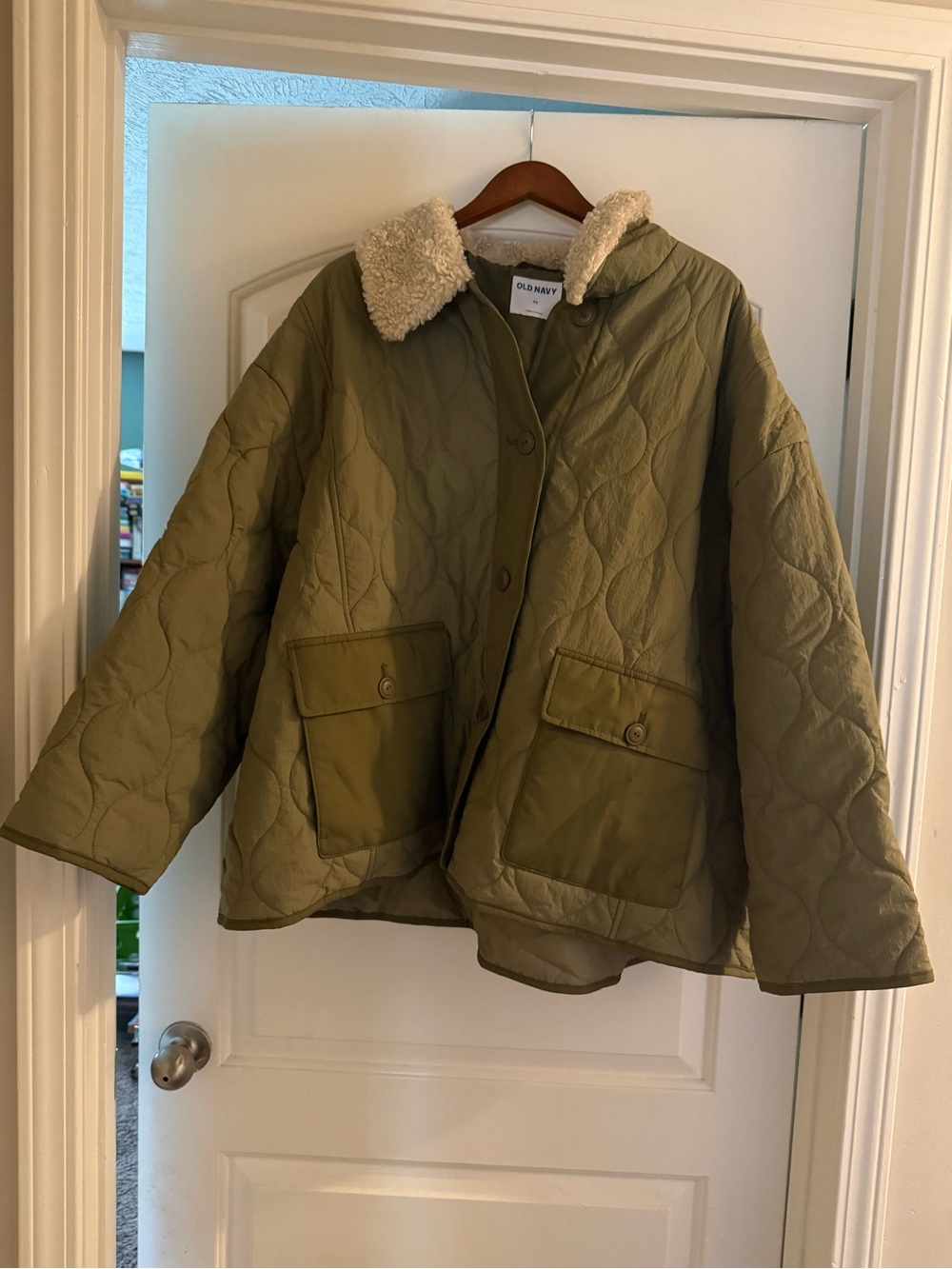 Old Navy Quilted Nylon Barn Jacket Sherpa Collar Olive Green NWT